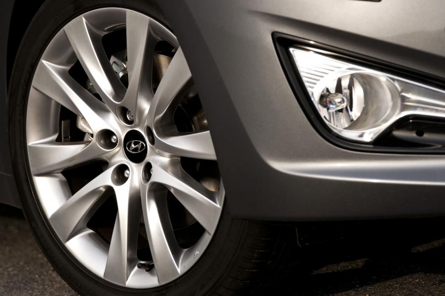  Hyundai i40 Station Wagon CRDi 2011 года  (UK) (фото 26 из 146)